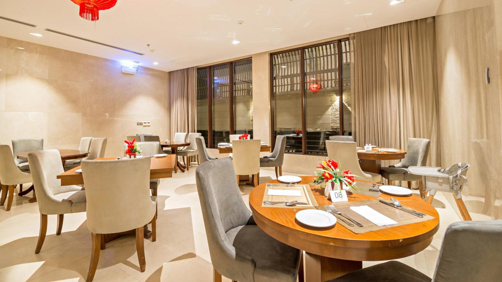Jiwar Almasi Hotel Джедда Экстерьер фото