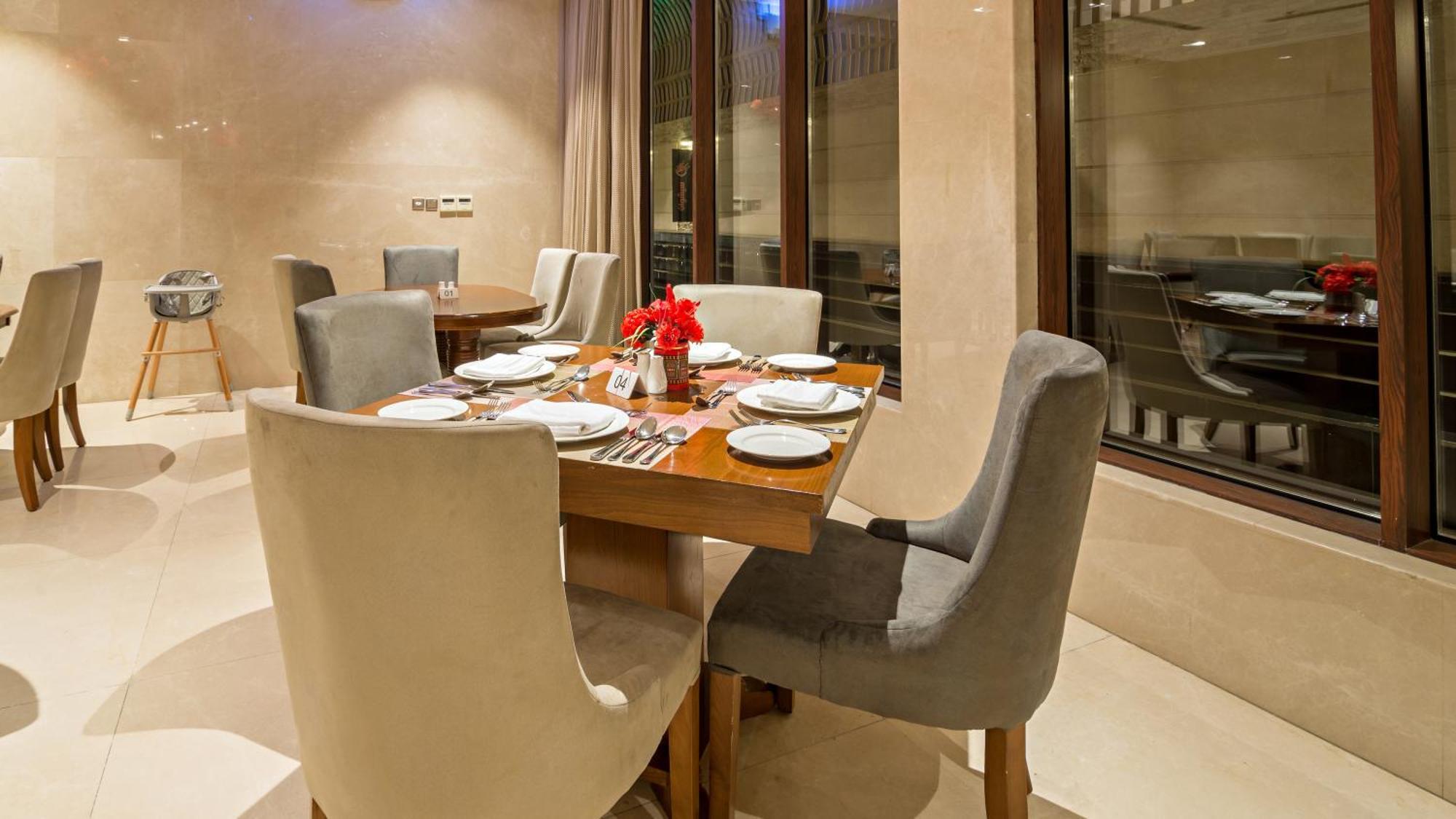 Jiwar Almasi Hotel Джедда Экстерьер фото