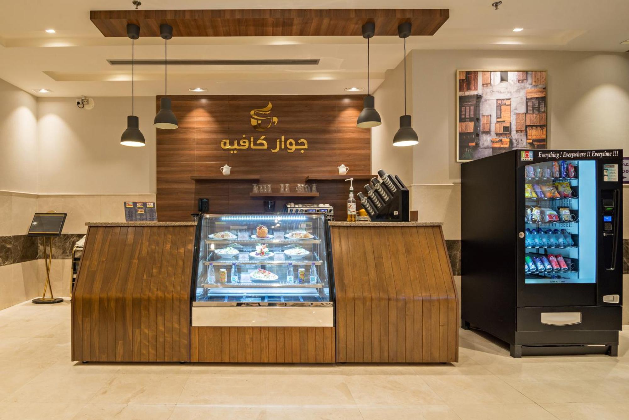 Jiwar Almasi Hotel Джедда Экстерьер фото