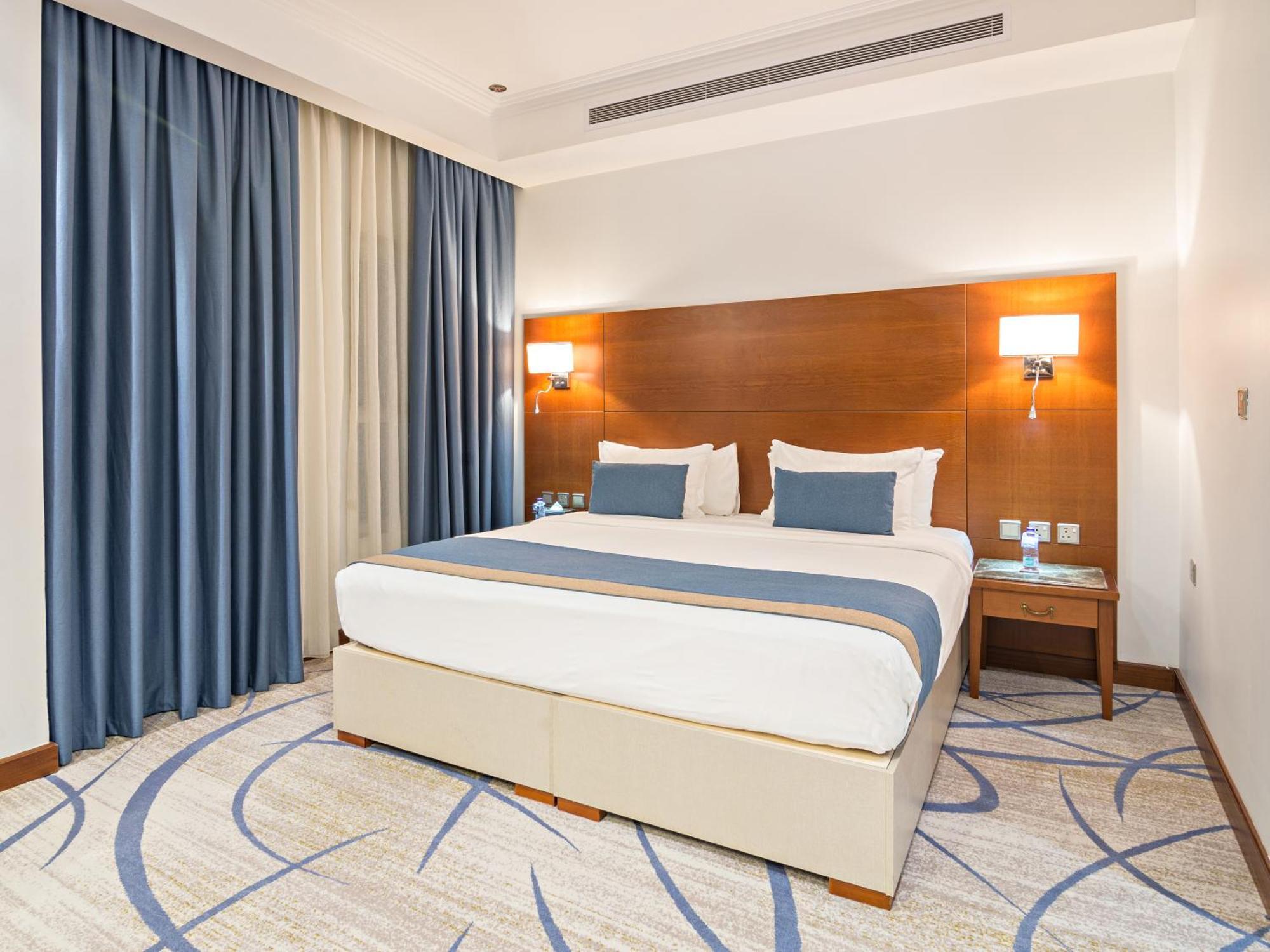 Jiwar Almasi Hotel Джедда Экстерьер фото