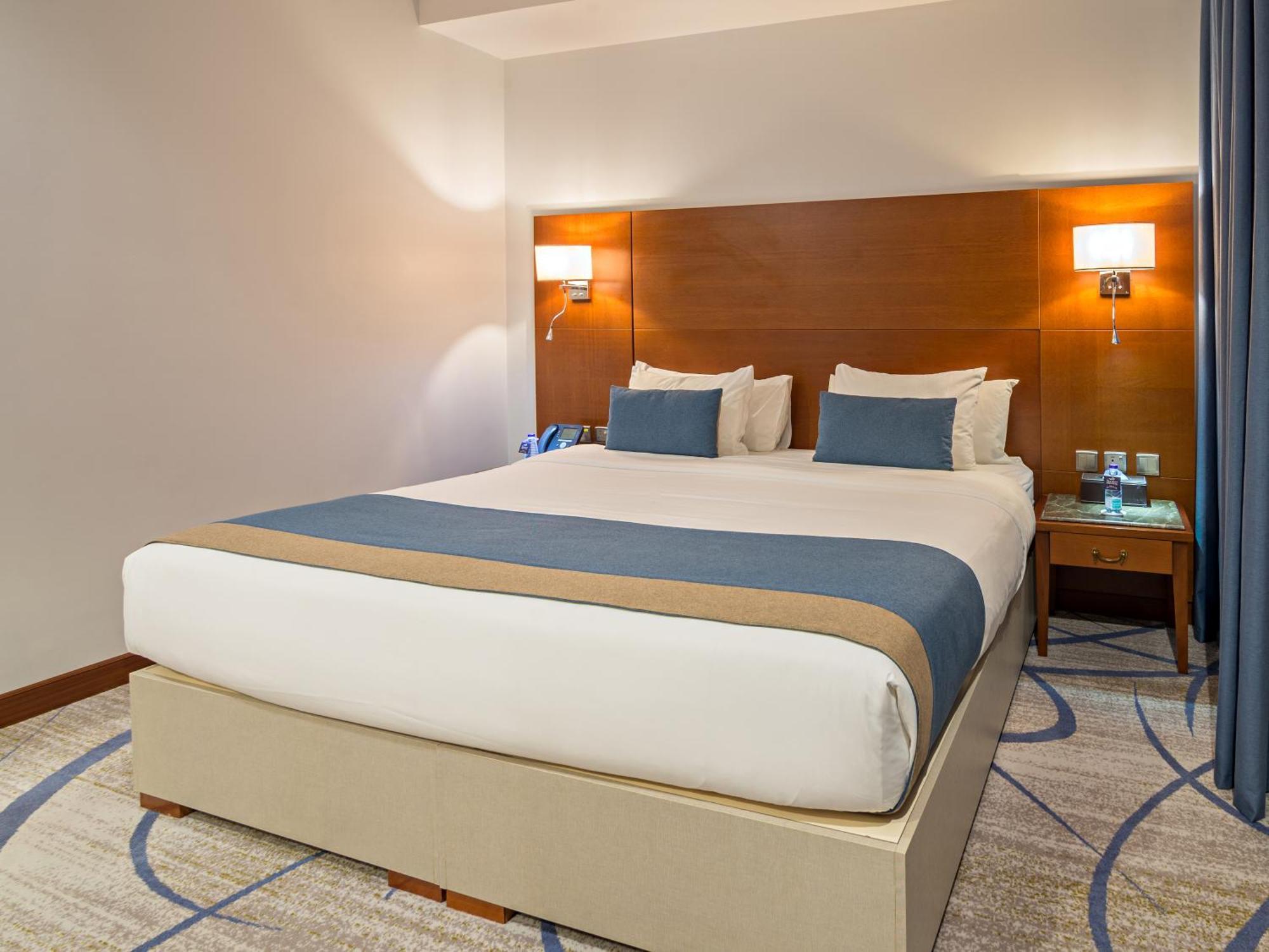 Jiwar Almasi Hotel Джедда Экстерьер фото